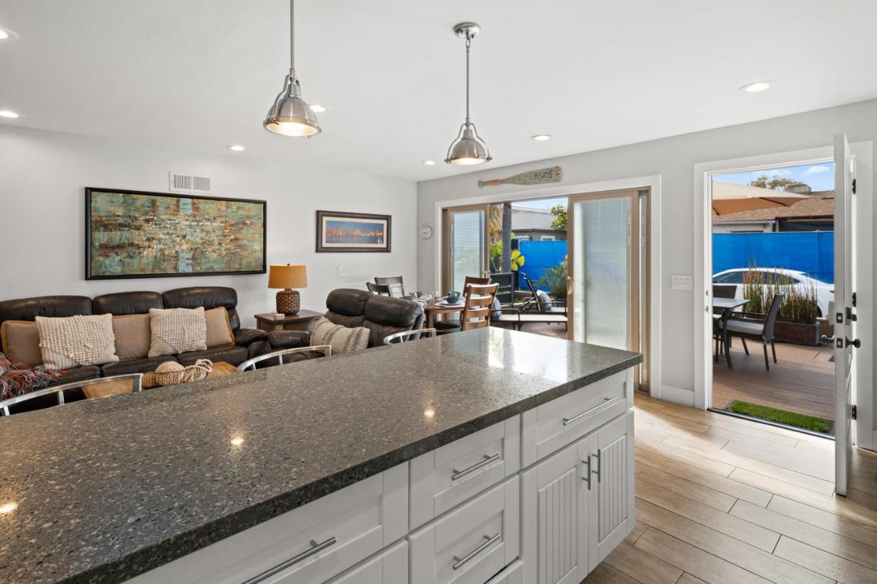 Stunning Beach Home - Large Patio, Parking, Ac & Dog Friendly! San Diego Exterior photo