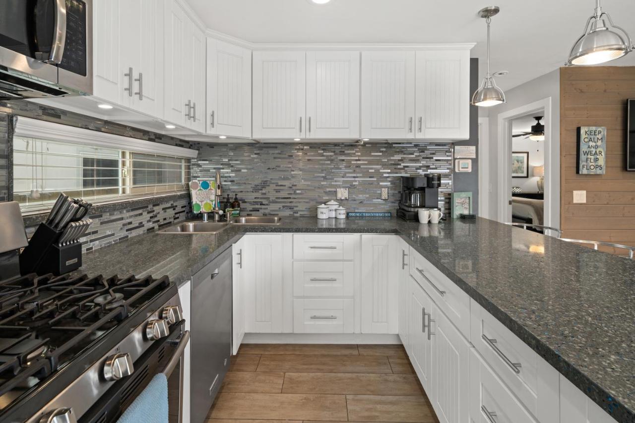 Stunning Beach Home - Large Patio, Parking, Ac & Dog Friendly! San Diego Exterior photo