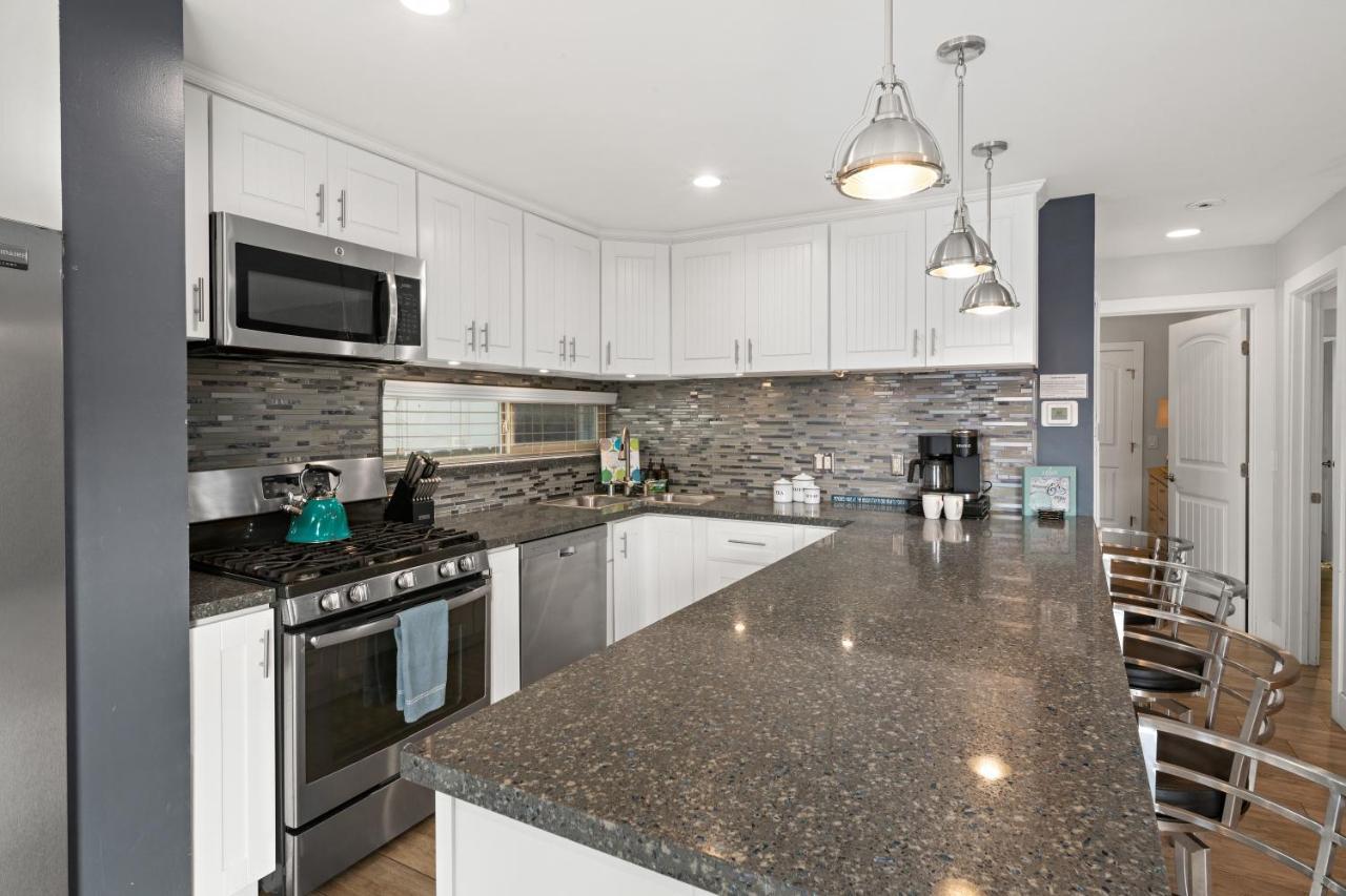 Stunning Beach Home - Large Patio, Parking, Ac & Dog Friendly! San Diego Exterior photo
